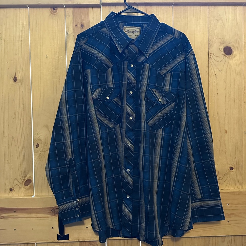 Men’s Wrangler Shirt / Perfect Condition / Size 2XL